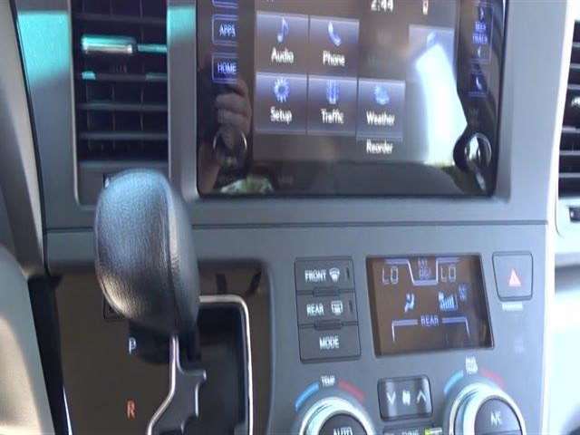 2017 Toyota Sienna LE